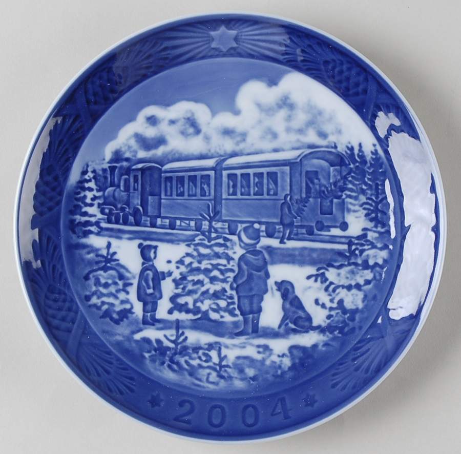 Annual Christmas Plate Awaiting The Christmas Train - Boxed by Royal Copenhagen-1