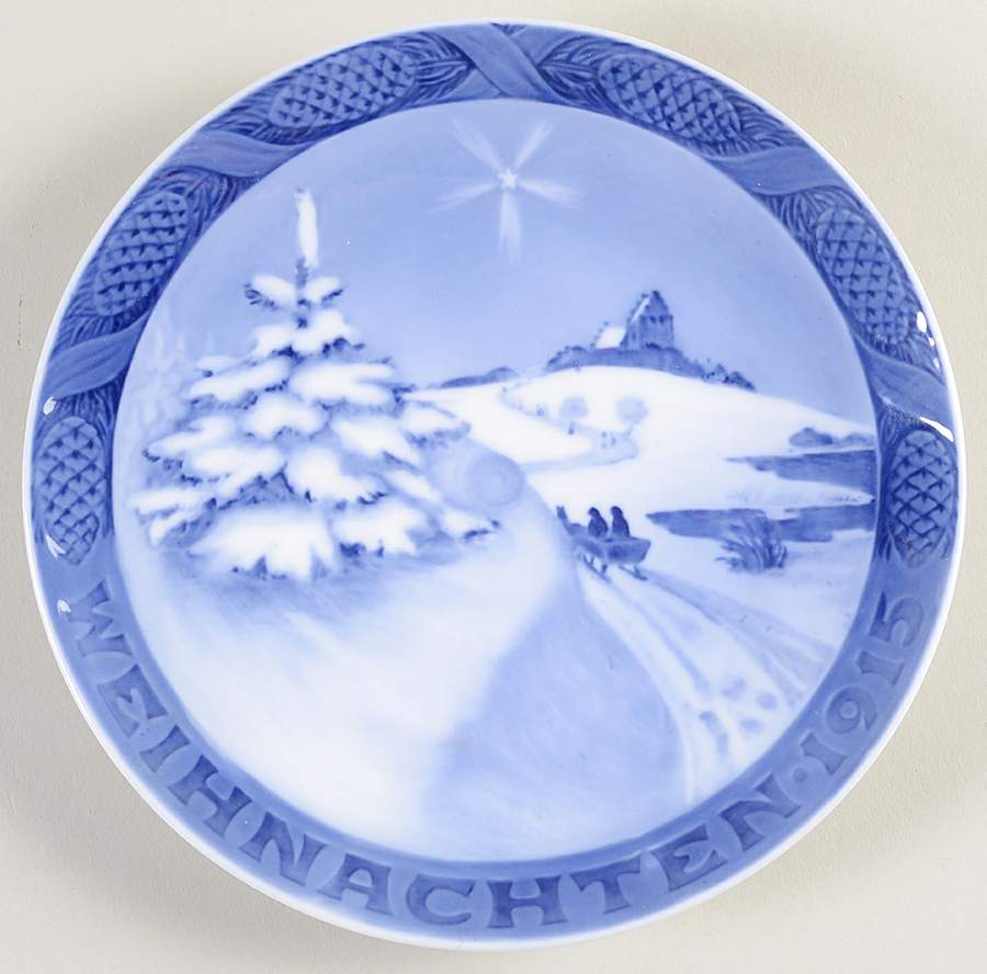 Annual Christmas Plate Danish Landscape-German - No Box by Royal Copenhagen-1