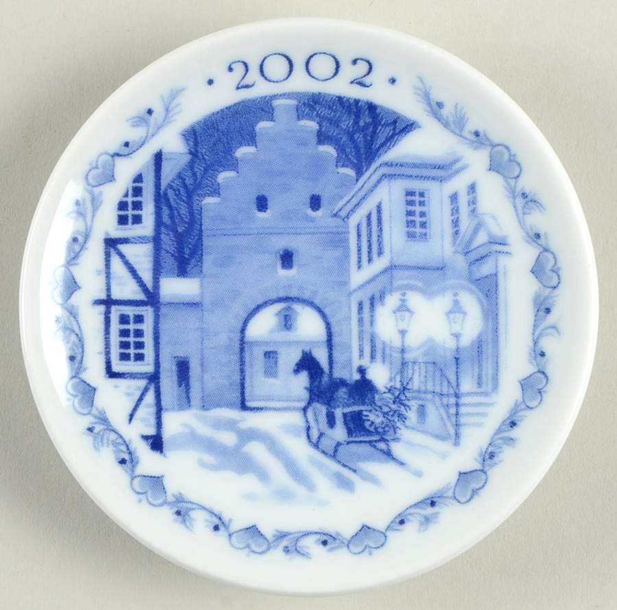 Christmas Plaquettes Gate To Faaborg Town - No Box by Royal Copenhagen-1
