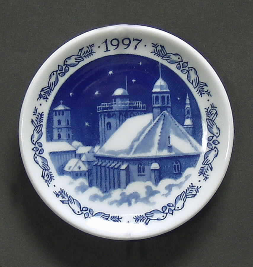 Christmas Plaquettes The Round Tower Of Copenhagen - Boxed by Royal Copenhagen-1