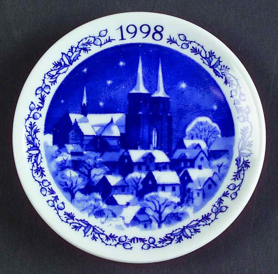 Christmas Plaquettes Roskilde Cathedral - No Box by Royal Copenhagen-1