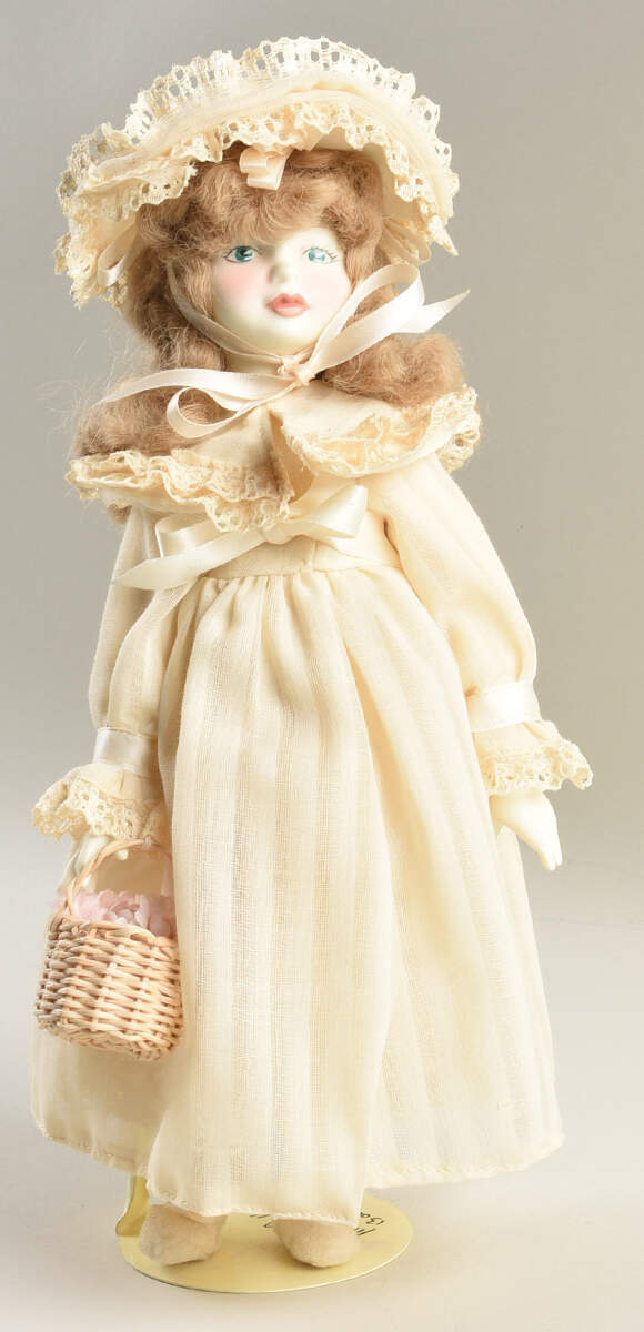 Kate Greenaway 2 Vera - No Box by Royal Doulton-1