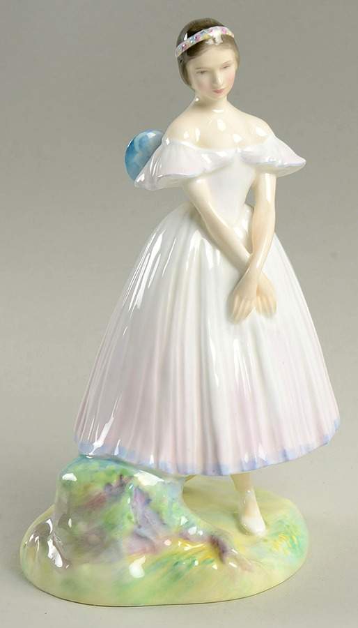 Royal Doulton Figurine La Sylphide - Nb1368, No Box by Royal Doulton-1