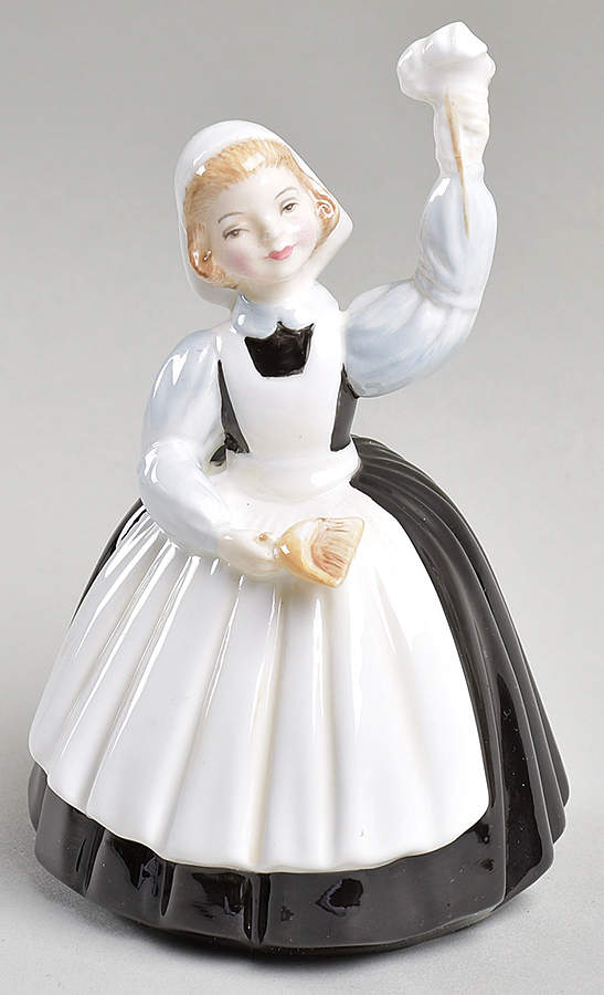 Royal Doulton Figurine Mothers Help - No Box by Royal Doulton-1