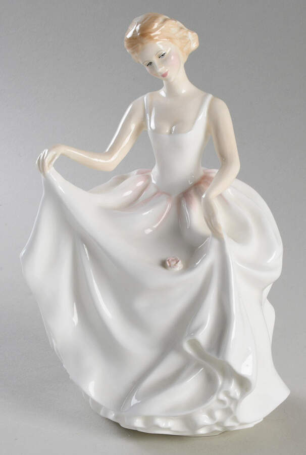 Royal Doulton Figurine Tracy - No Box by Royal Doulton-1