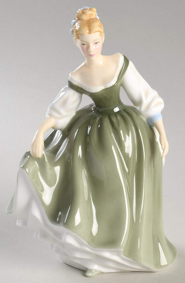 Royal Doulton Figurine Fair Lady Green - No Box Nb1407 by Royal Doulton-1