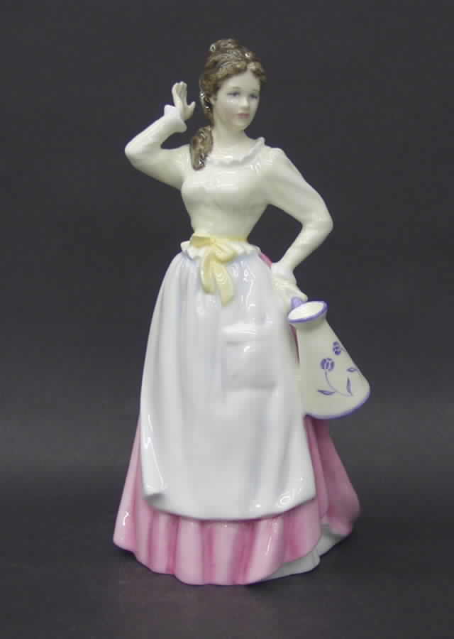 Royal Doulton Figurine Dairymaid - Nb985, No Box by Royal Doulton-1