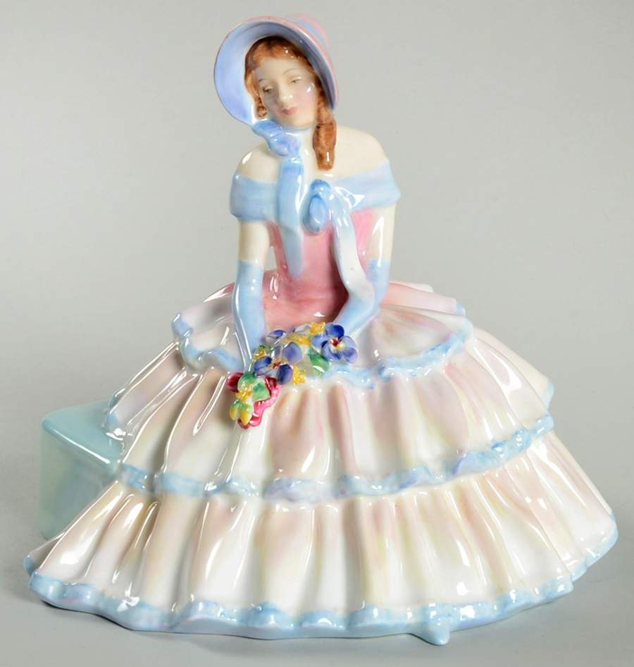 Royal Doulton Figurine Daydreams - No Box by Royal Doulton-1