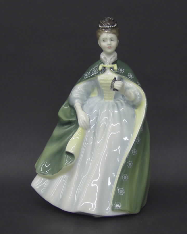 Royal Doulton Figurine Premiere-Hand Rest On Cloak - Nb736, No Box by Royal Doulton-1