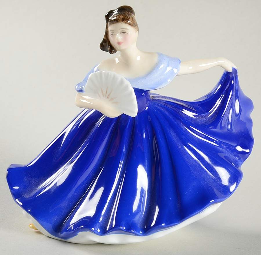 Miniature Ladies - Hn Series Elaine - Boxed by Royal Doulton-1