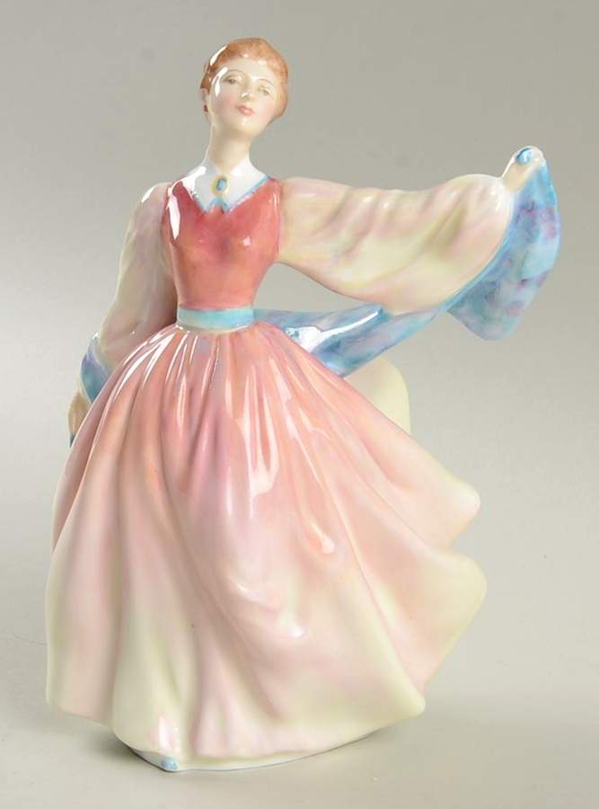 Royal Doulton Figurine Gay Morning - Nb904, No Box by Royal Doulton-1