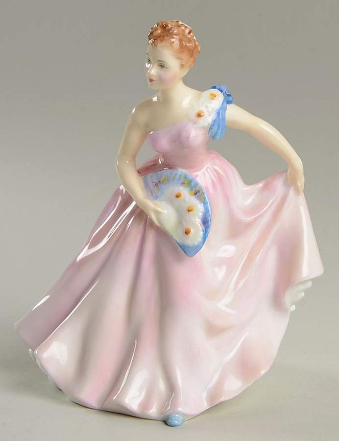 Royal Doulton Figurine Invitation - Nb664, No Box by Royal Doulton-1