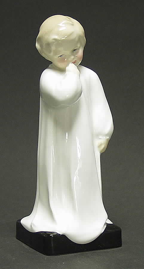 Royal Doulton Figurine Darling - Nb722, No Box by Royal Doulton-1