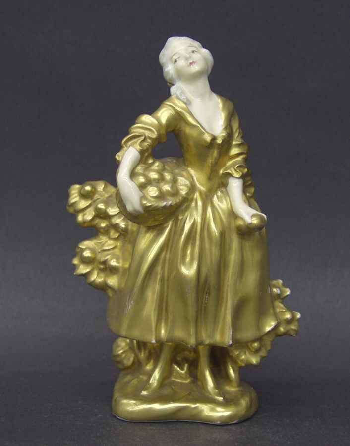 Royal Doulton Figurine Masquerade (Woman) Gold - Nb1018, No Box by Royal Doulton-1
