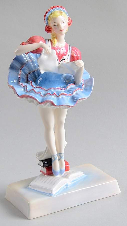 Royal Doulton Figurine Coppelia - No Box 1452 by Royal Doulton-1