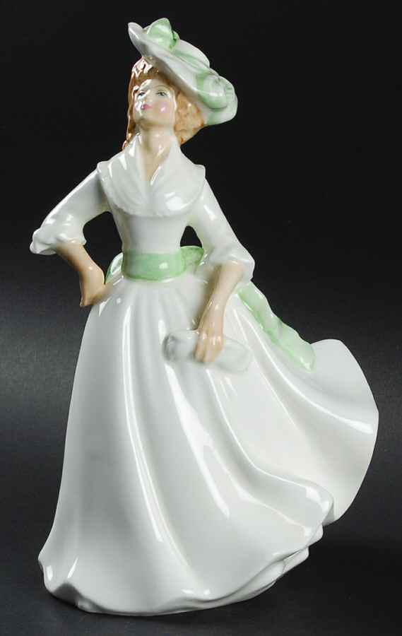 Royal Doulton Figurine Margaret - Nb925, No Box by Royal Doulton-1