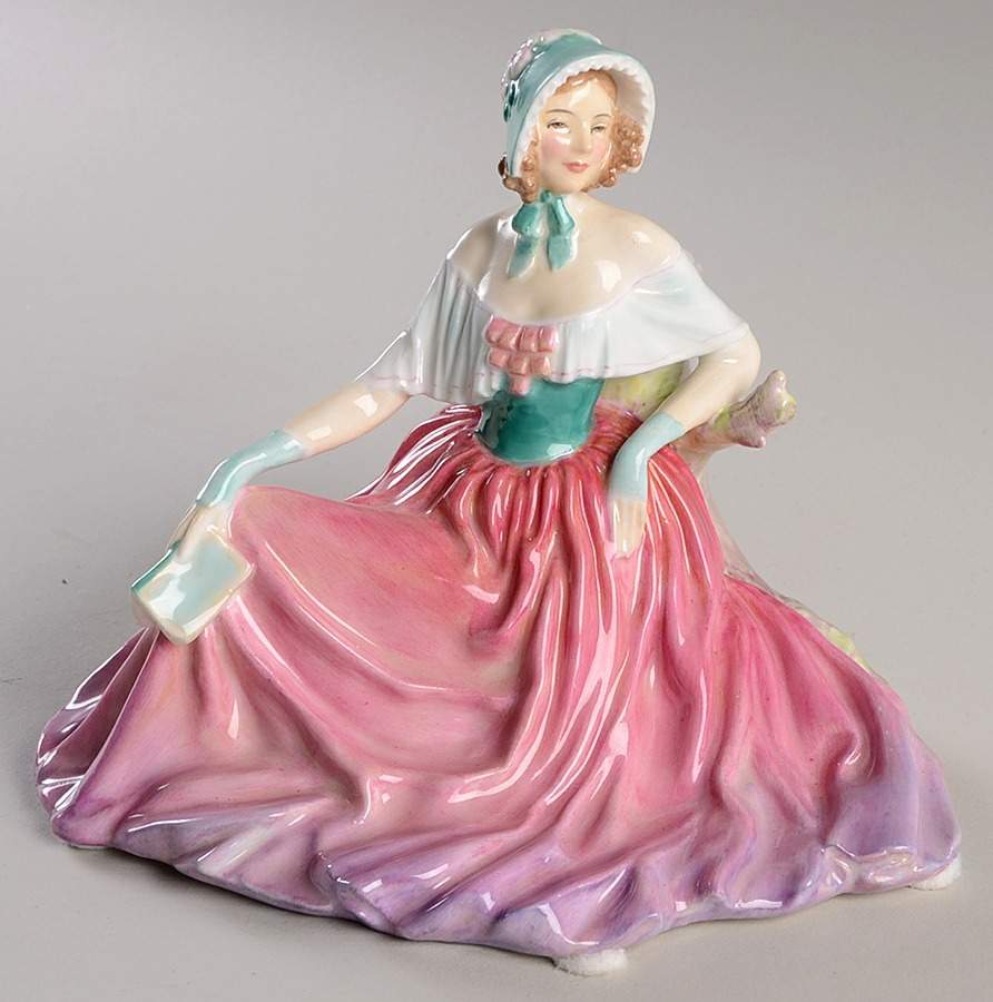 Royal Doulton Figurine Memories-Green&Red Dress - No Box Nb1914 by Royal Doulton-1