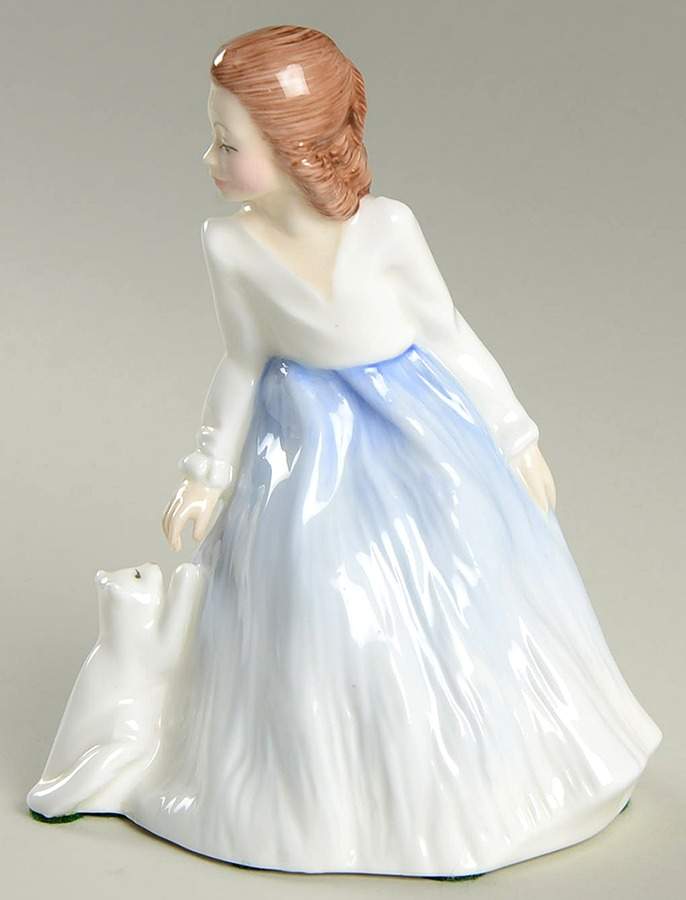 Royal Doulton Figurine Andrea - No Box by Royal Doulton-1