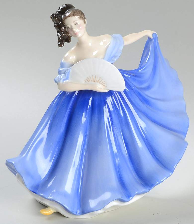 Royal Doulton Figurine Elaine - No Box by Royal Doulton-1
