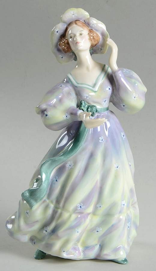 Royal Doulton Figurine Grand Manner - No Box Nb1441 by Royal Doulton-1