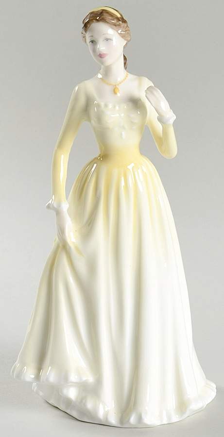 Royal Doulton Figurine Lisa - No Box by Royal Doulton-1