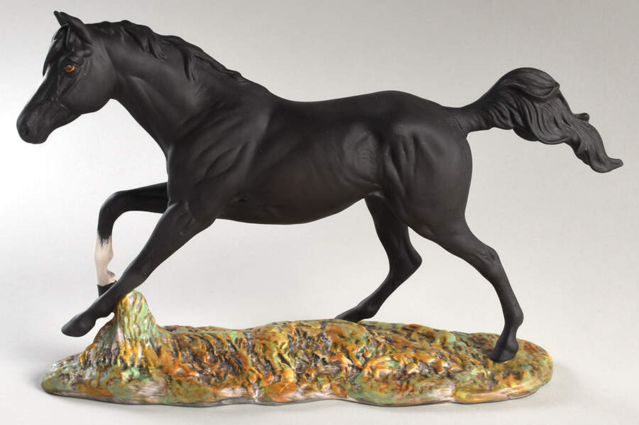 Animals Black Bess - Nb1039, No Box by Royal Doulton-1