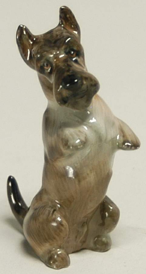 Animals Scottish Terrier-Begging - No Box by Royal Doulton-1