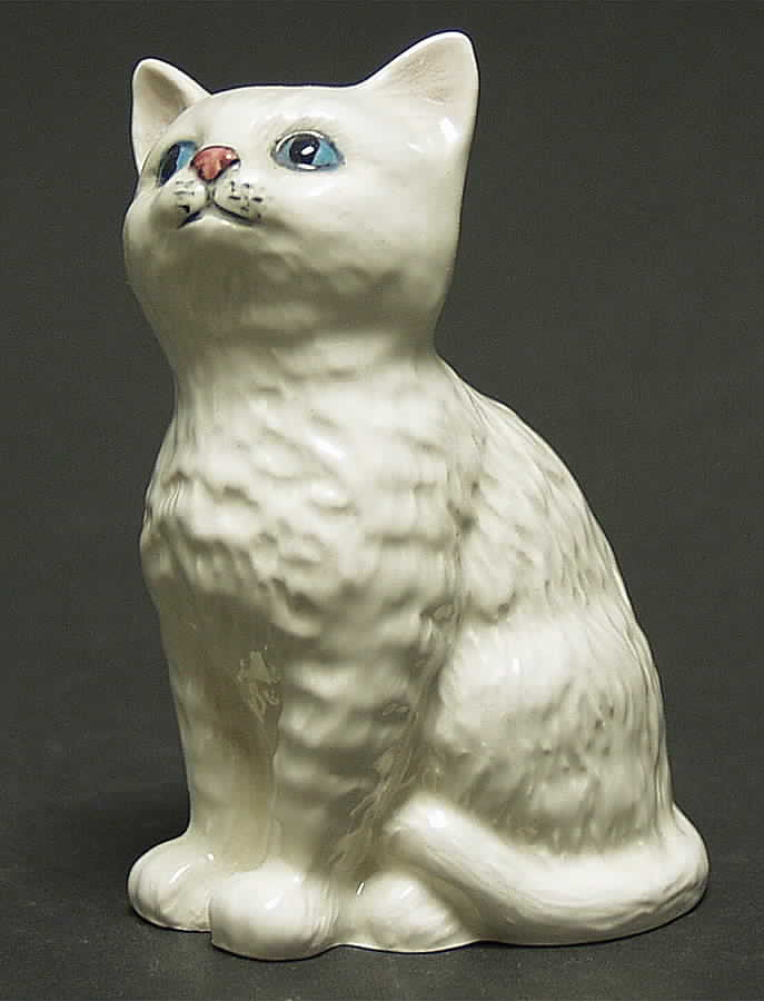 Animals Persian Kitten-White - No Box by Royal Doulton-1