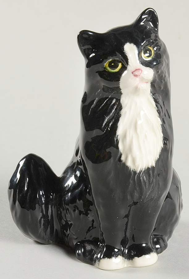Animals Tuxedo Cat Sitting - Nb1032, No Box by Royal Doulton-1