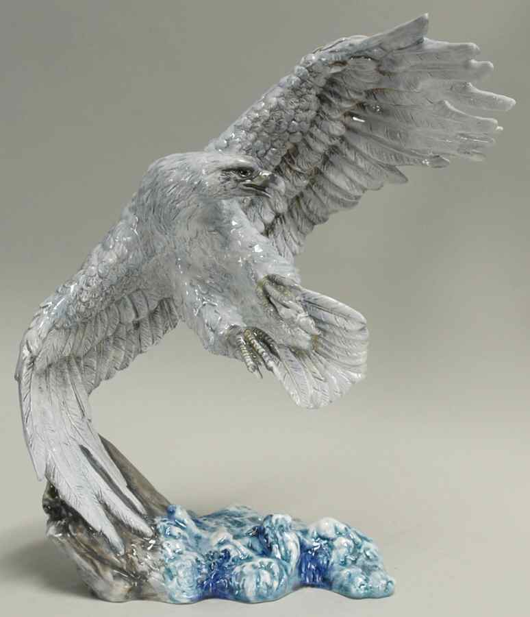 Animals Prestige Storm-Eagle - Boxed by Royal Doulton-1