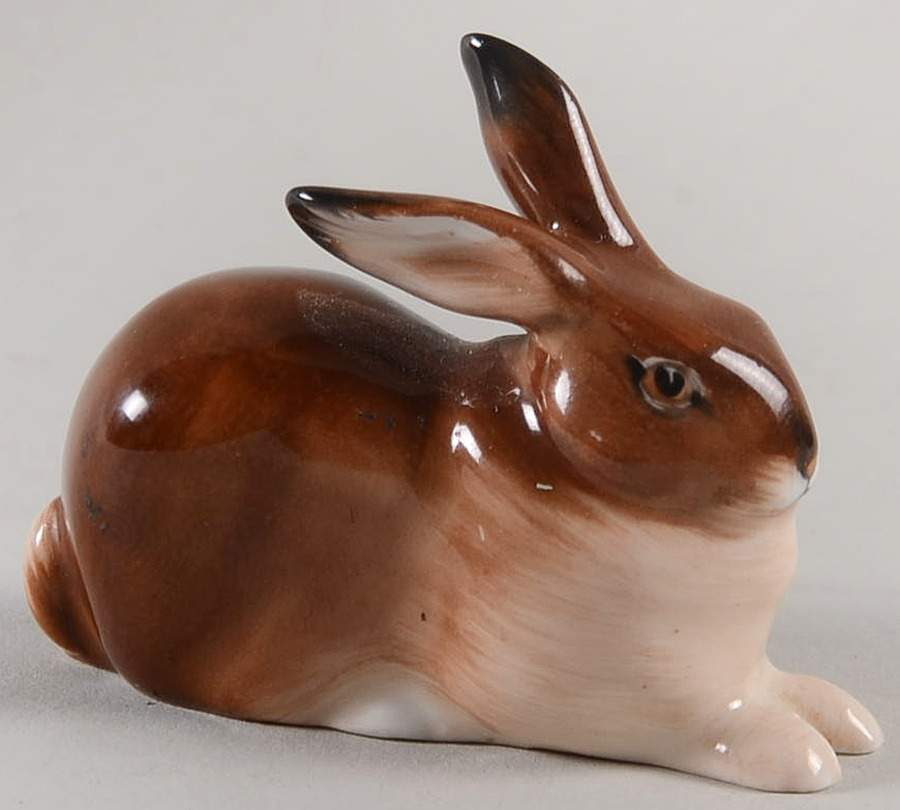 Animals Hare Crouching-Style Two - Nb982, No Box by Royal Doulton-1