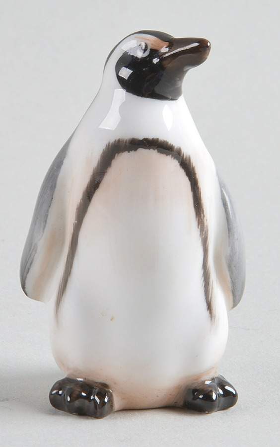 Animals Penguin Style Eight - With Box by Royal Doulton-1