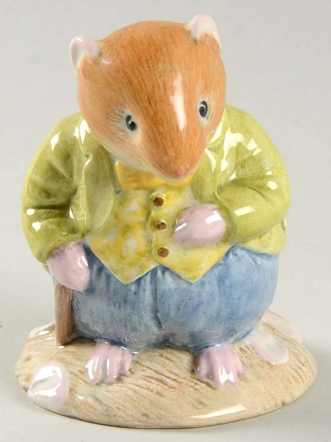 Brambly Hedge Old Vole - Boxed by Royal Doulton-1