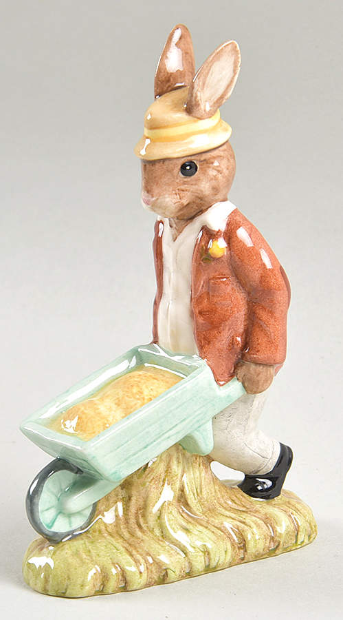 Bunnykins Figurines Gardener Bunnykins - No Box by Royal Doulton-1