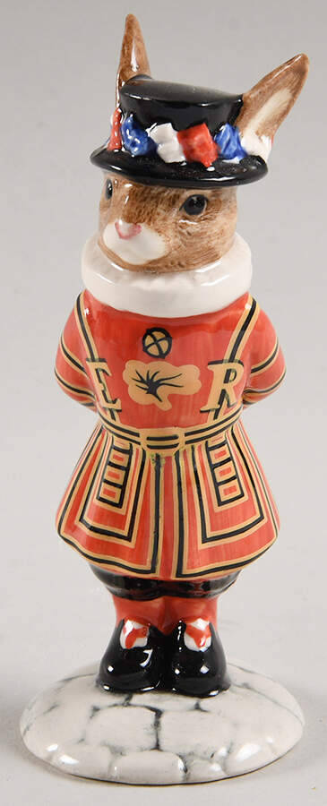 Bunnykins Figurines Beefeater - Boxed by Royal Doulton-1