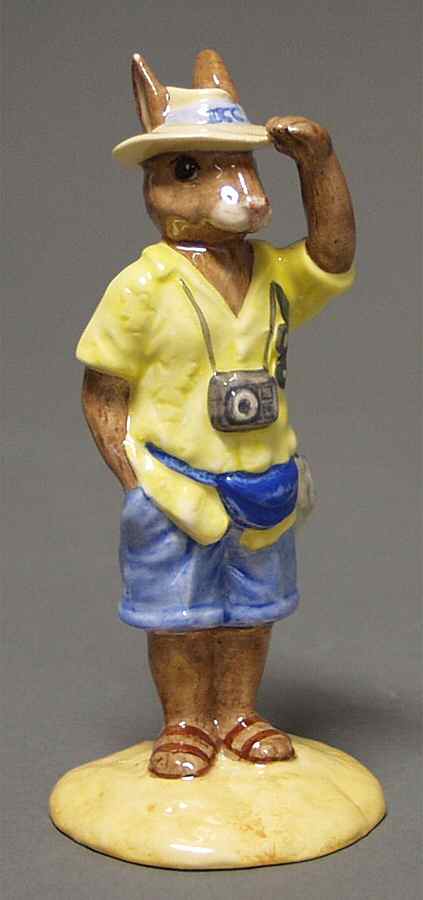 Bunnykins Figurines Tourist Bunnykins - No Box by Royal Doulton-1