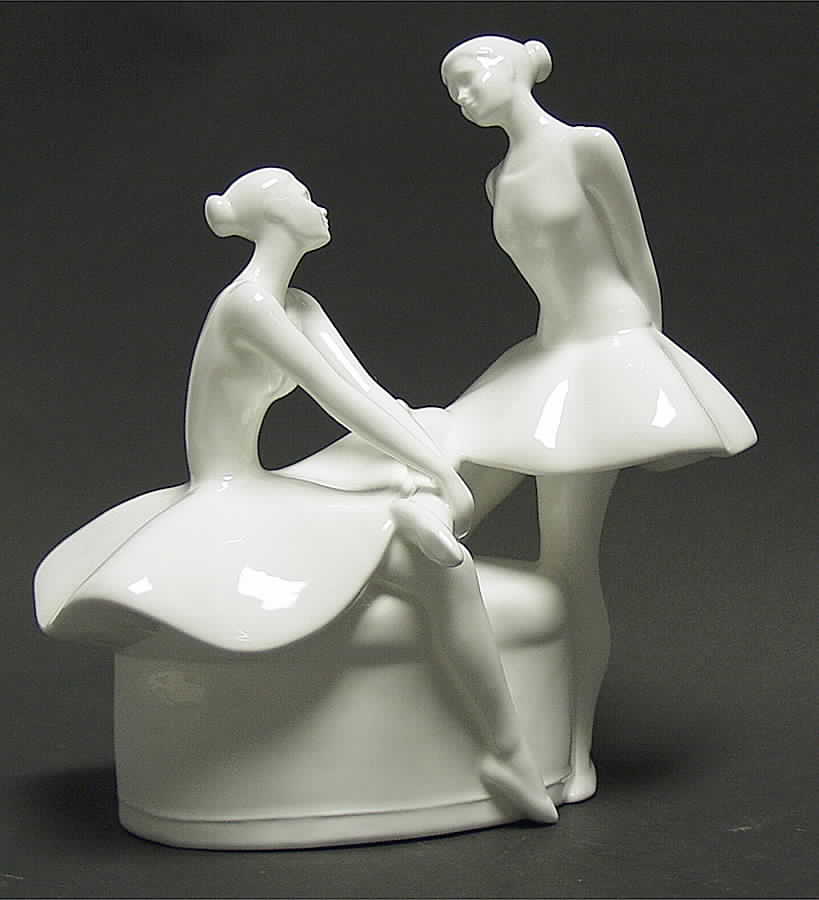 Images The Performance - No Box by Royal Doulton-1