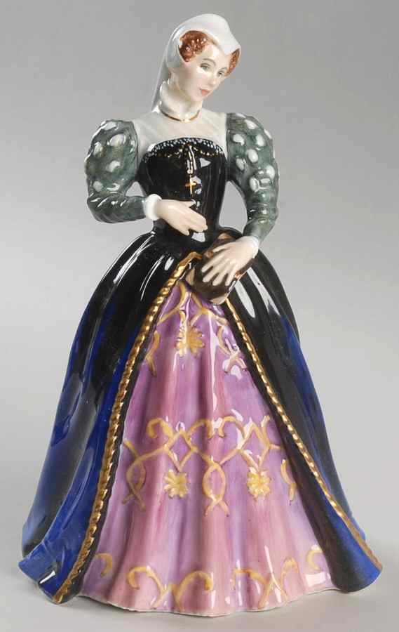 Queens of The Realm Mary Queen Of Scots - Boxed by Royal Doulton-1