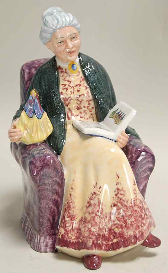 Royal Doulton Collectors Club Prized Possessions - Boxed by Royal Doulton-1