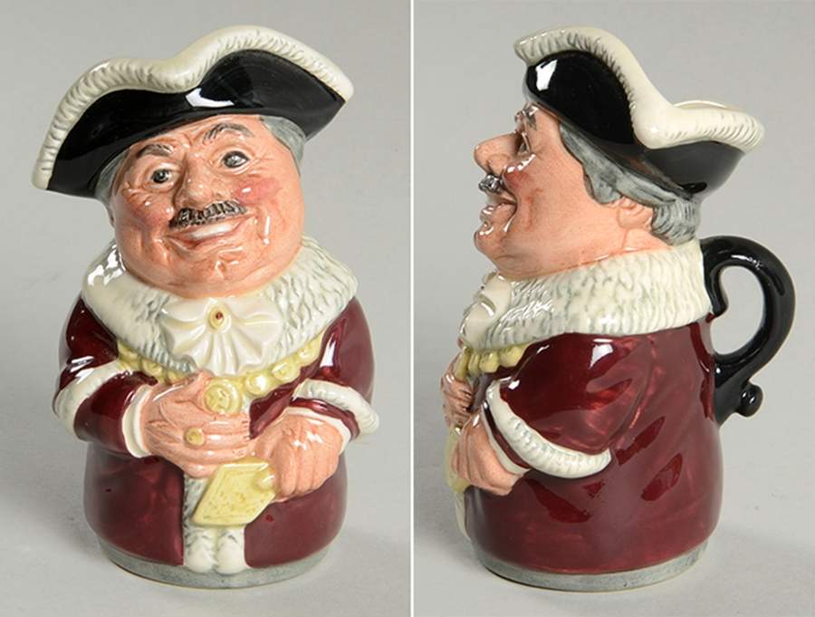 Doultonville Collection of Toby Jugs Alderman Mace-Mayor - Boxed by Royal Doulton-1