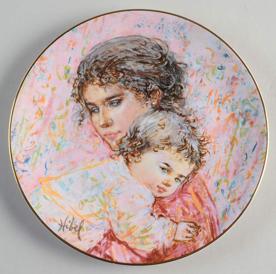 Mother and Child Marilyn And Child - Boxed by Royal Doulton-1