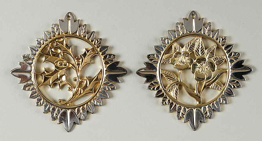 Flora of Christmas Holly And Christmas Rose - With Box by Reed & Barton-1