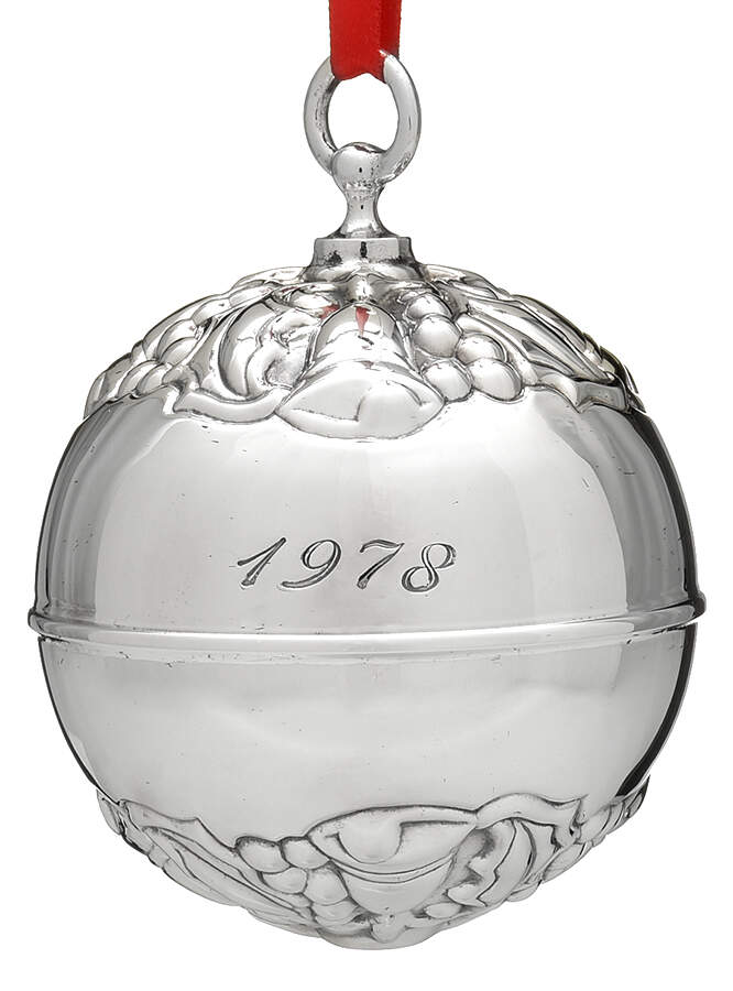 Holly Ball Christmas 1978-Holly Ball - No Box by Reed & Barton-1