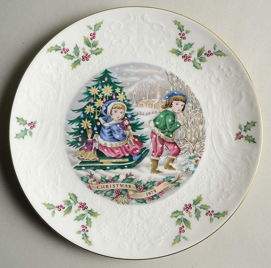 Victorian Christmas Sleigh Ride - Boxed by Royal Doulton-1