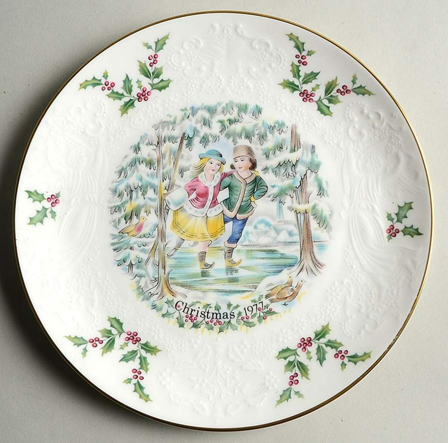 Victorian Christmas Skaters - With Box by Royal Doulton-1