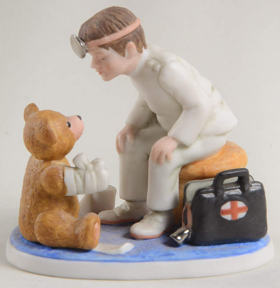 Mcclellands Figurine Doc - Boxed by Reco-1
