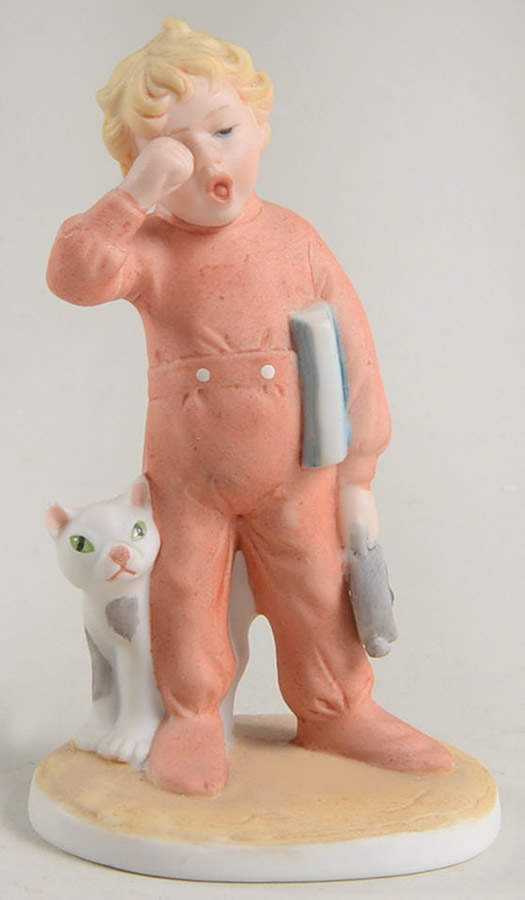 Mcclellands Figurine Tuck Me In - Boxed by Reco-1