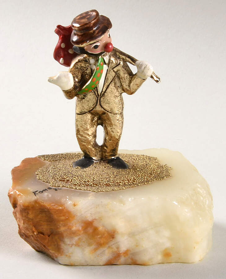 Clown Sculptures Executive Hitchhiking - No Box by Ron Lee-1