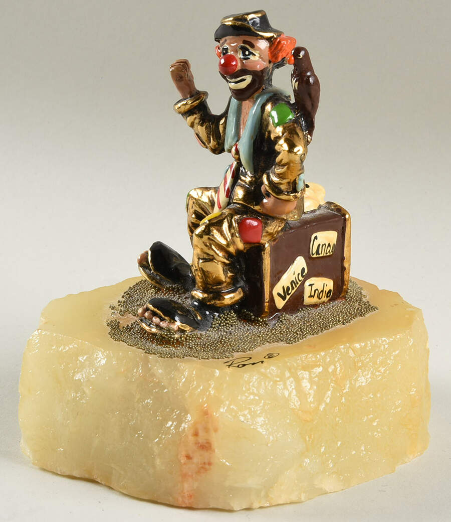 Clown Sculptures Louie Hitching A Ride - No Box by Ron Lee-1