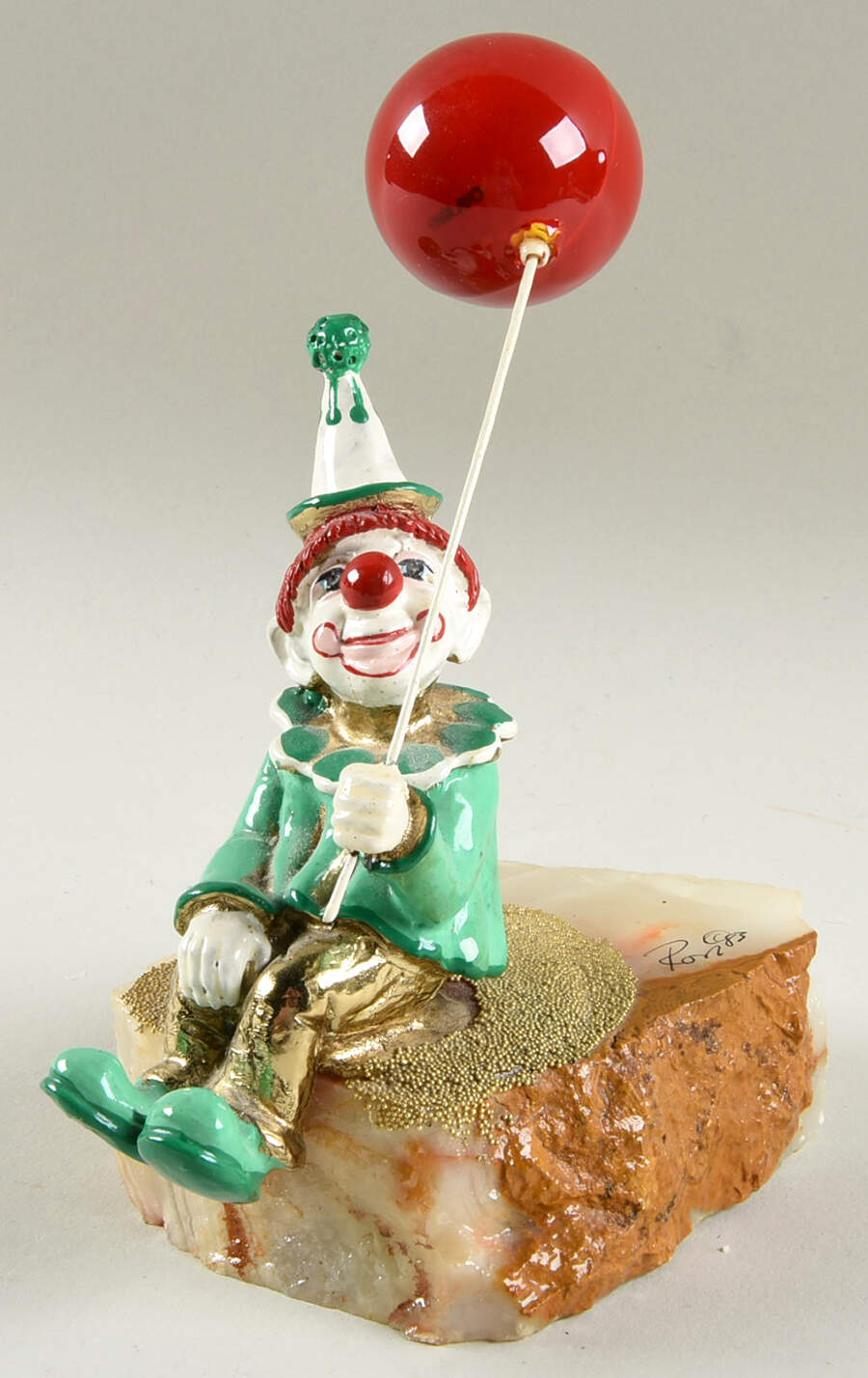 Clown Sculptures Cubby Holding Balloon - No Box by Ron Lee-1